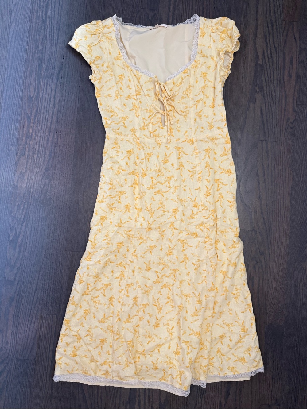 WAYF Yellow Floral Lace Up Midi Dress Puff Sleeve Lined Cottagecore Size M - Picture 2 of 4